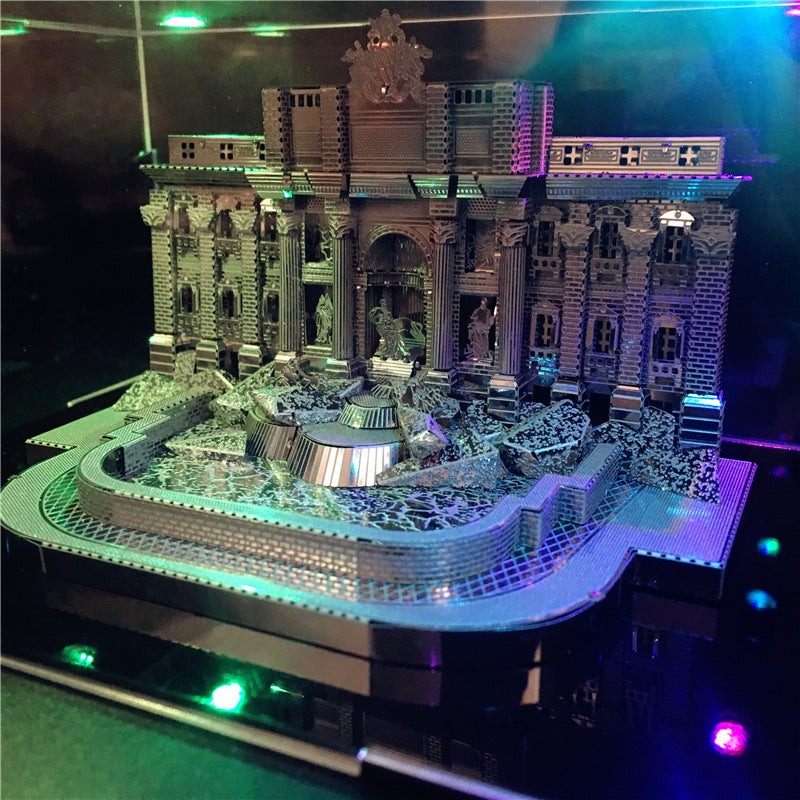 European and American Notre Dame de Paris puzzle model
