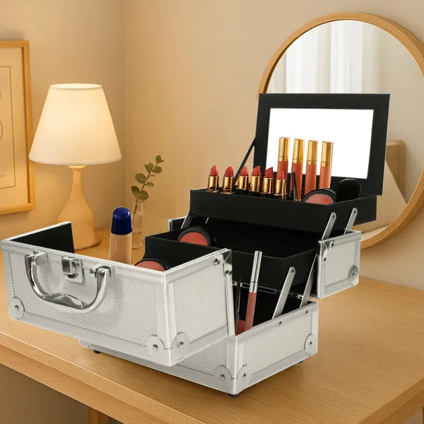 Aluminum Makeup Train Case, product photo 3
