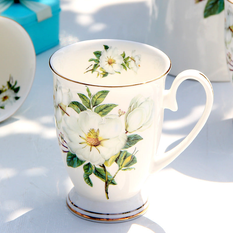 Creative European-style Mug Ceramic Large-capacity Bone China Water Cup With Lid