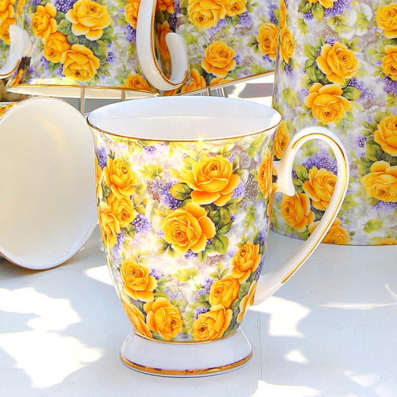 Creative European-style Mug Ceramic Large-capacity Bone China Water Cup With Lid